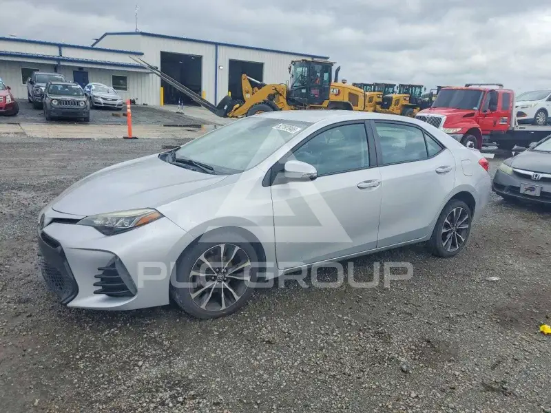 2018 Toyota COROLLA фото