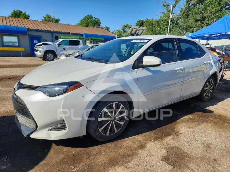 2018 Toyota COROLLA фото