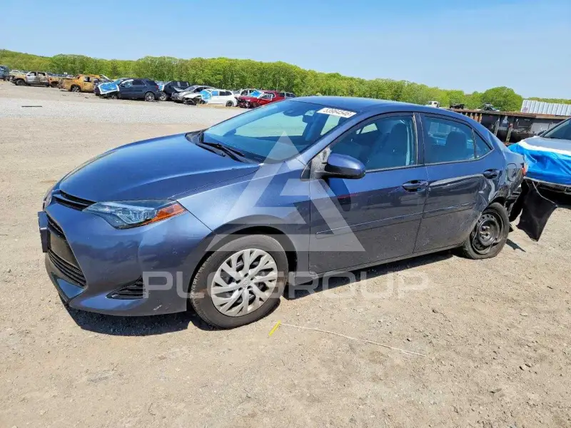 2018 Toyota COROLLA фото