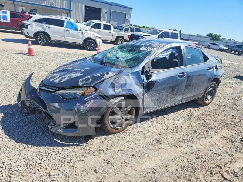 2018 Toyota COROLLA фото