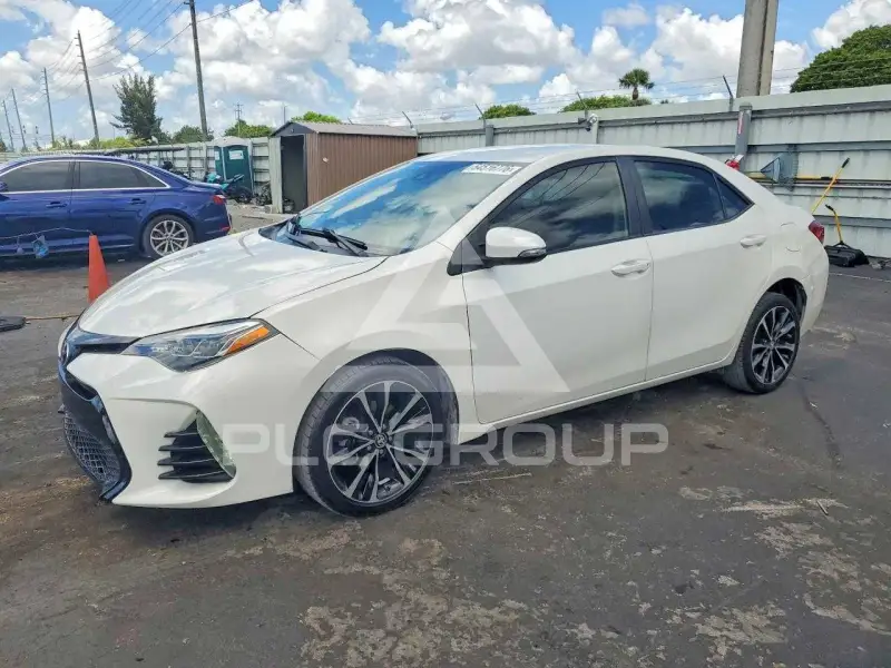 2018 Toyota COROLLA фото