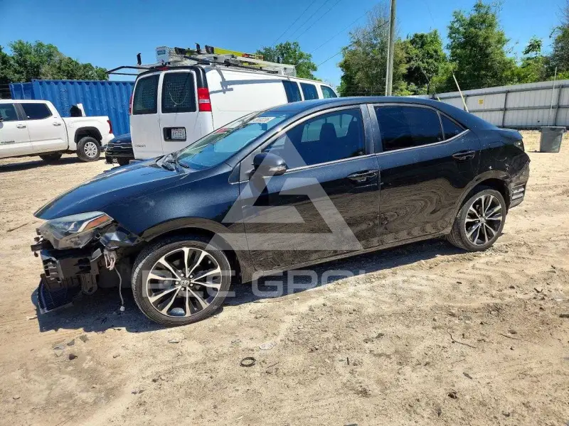 2018 Toyota COROLLA фото
