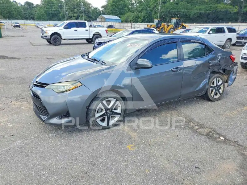 2018 Toyota COROLLA фото