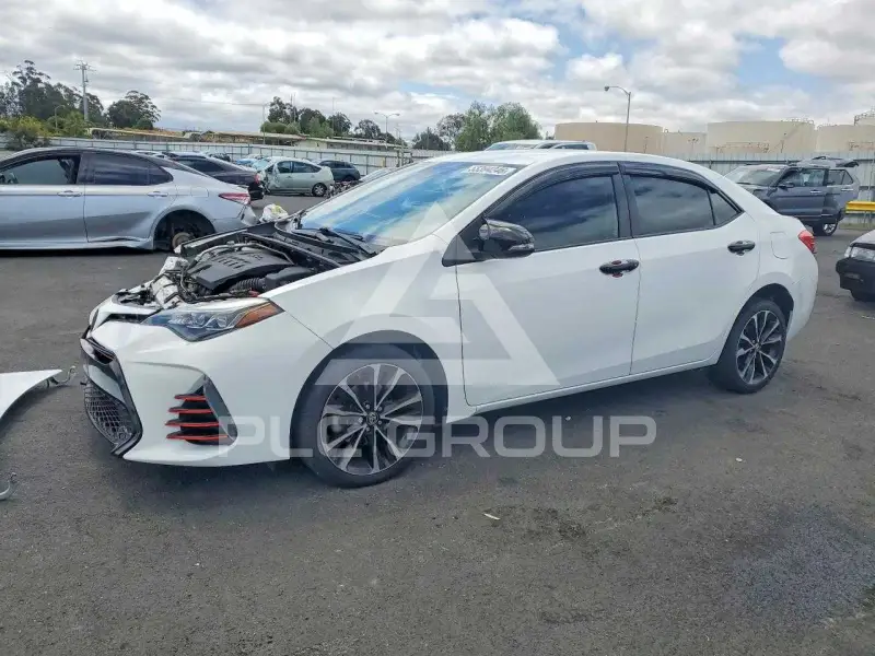 2018 Toyota COROLLA фото