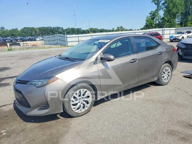 2018 Toyota COROLLA фото
