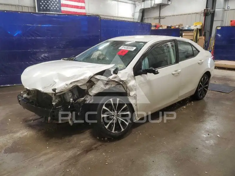 2018 Toyota COROLLA фото