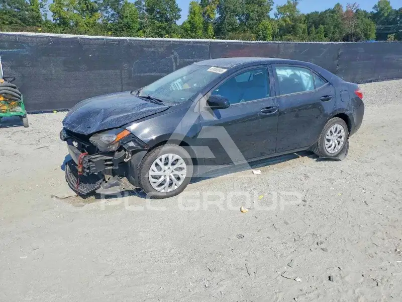 2018 Toyota COROLLA фото