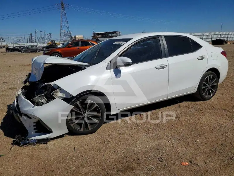 2018 Toyota COROLLA фото