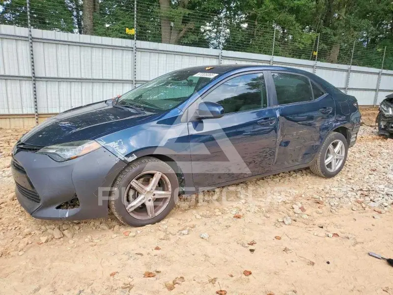 2018 Toyota COROLLA фото