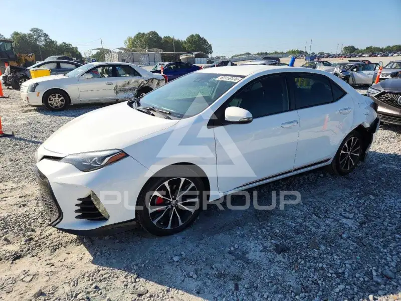 2018 Toyota COROLLA фото