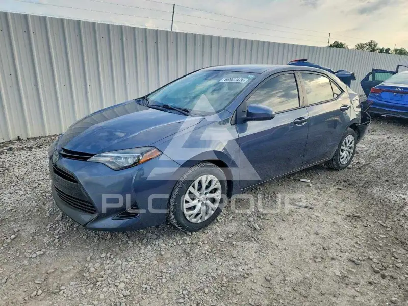 2018 Toyota COROLLA фото