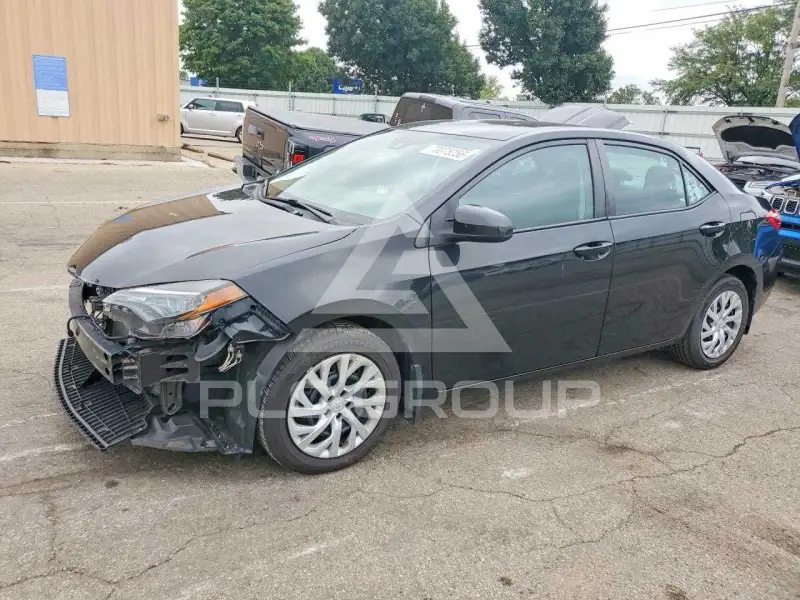 2018 Toyota COROLLA фото