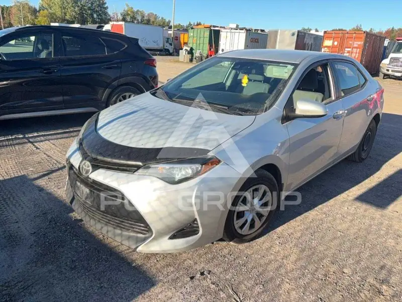 2018 Toyota COROLLA фото