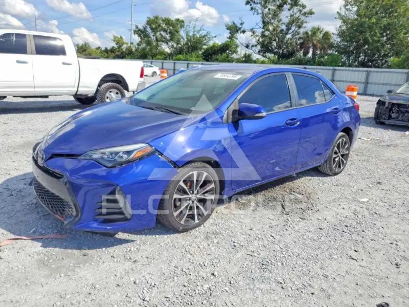 2018 Toyota COROLLA фото