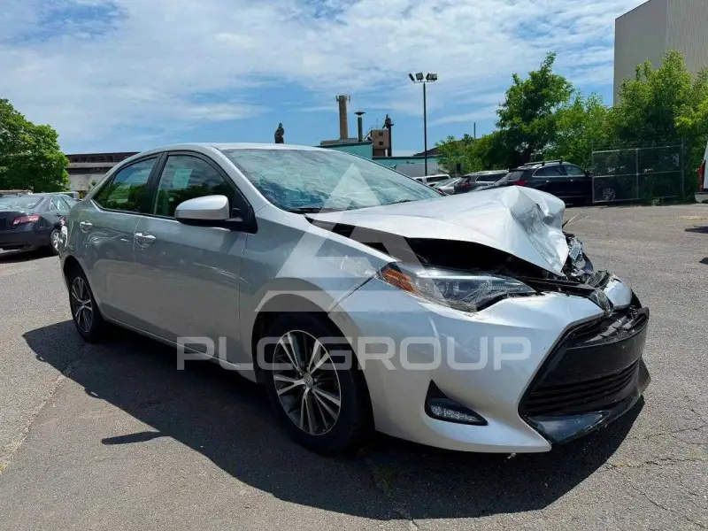 2018 Toyota COROLLA фото