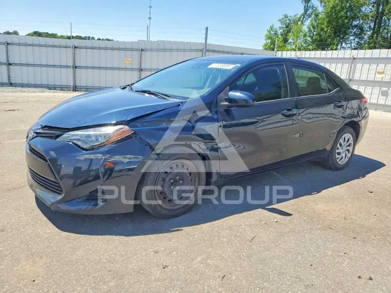 2018 Toyota COROLLA фото