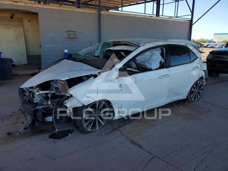 2018 Toyota COROLLA фото