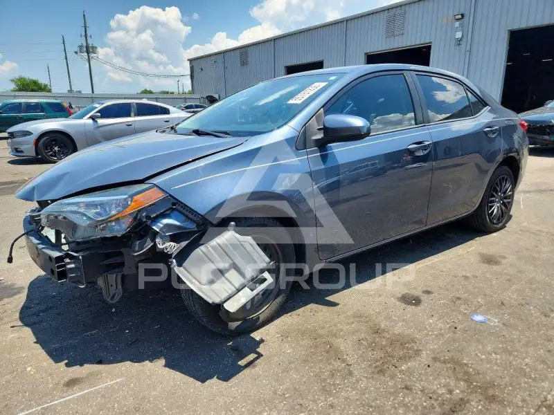 2018 Toyota COROLLA фото