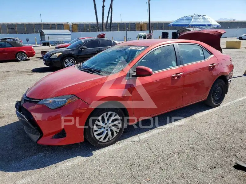 2018 Toyota COROLLA фото
