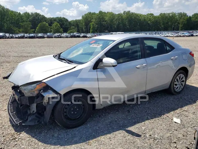 2018 Toyota COROLLA фото