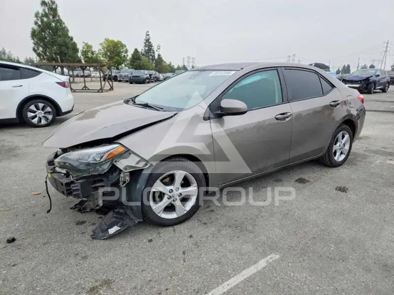 2018 Toyota COROLLA фото