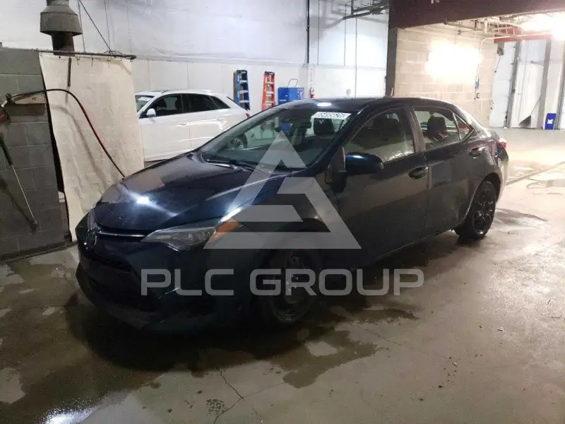 2018 Toyota COROLLA фото