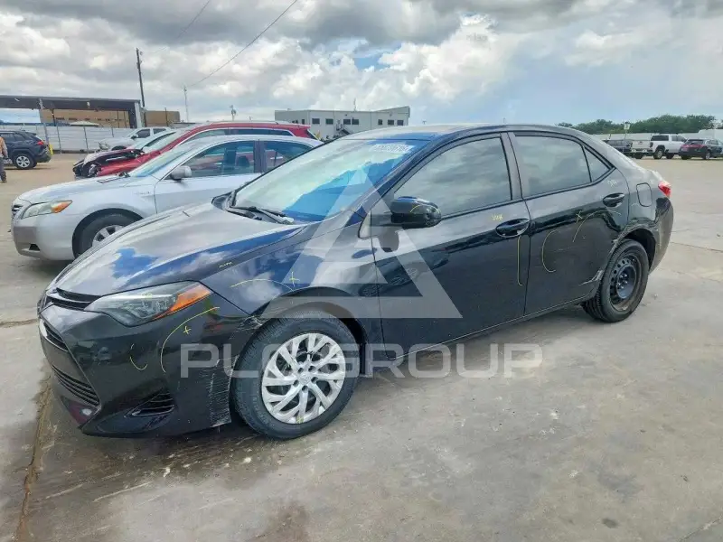 2018 Toyota COROLLA фото