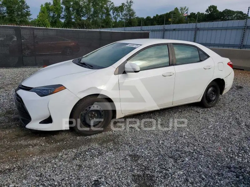 2018 Toyota COROLLA фото