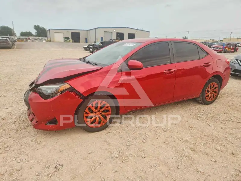 2018 Toyota COROLLA фото