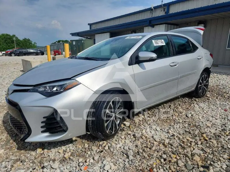 2018 Toyota COROLLA фото