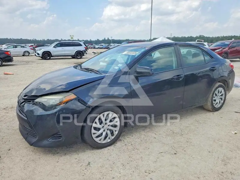 2018 Toyota COROLLA фото