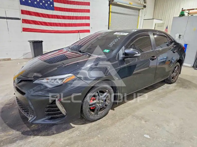 2018 Toyota COROLLA фото