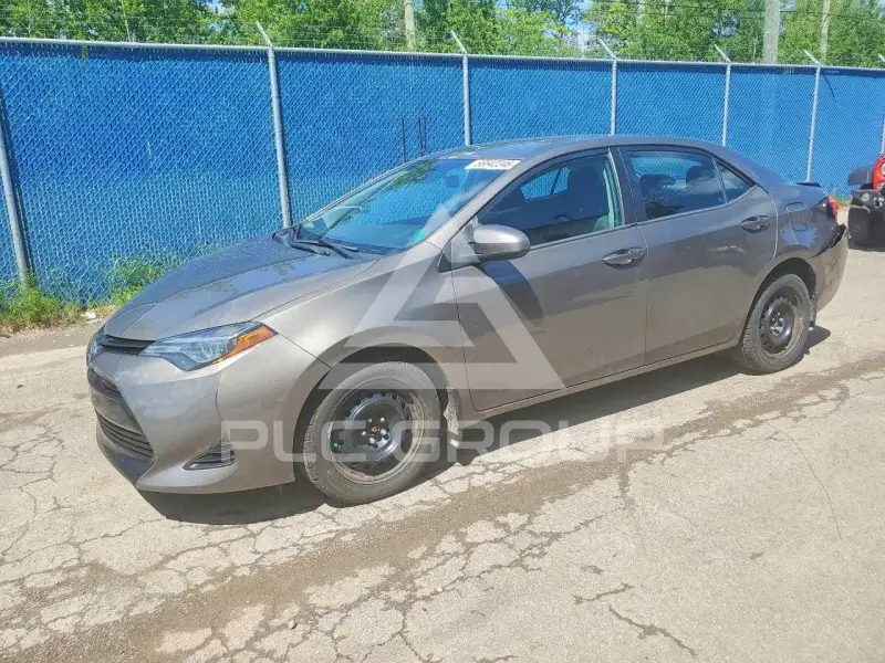 2018 Toyota COROLLA фото