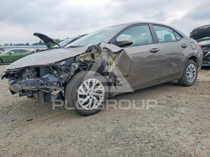 2018 Toyota COROLLA фото