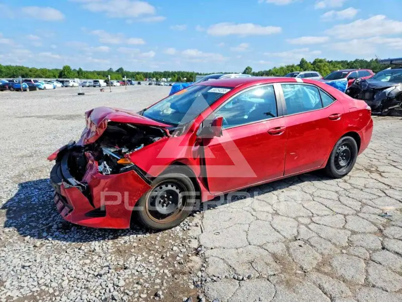 2018 Toyota COROLLA фото