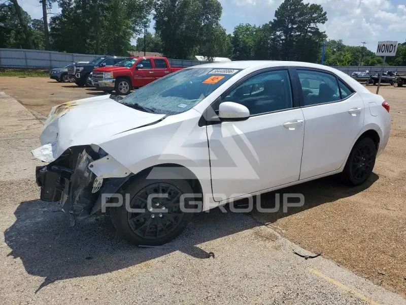 2018 Toyota COROLLA фото
