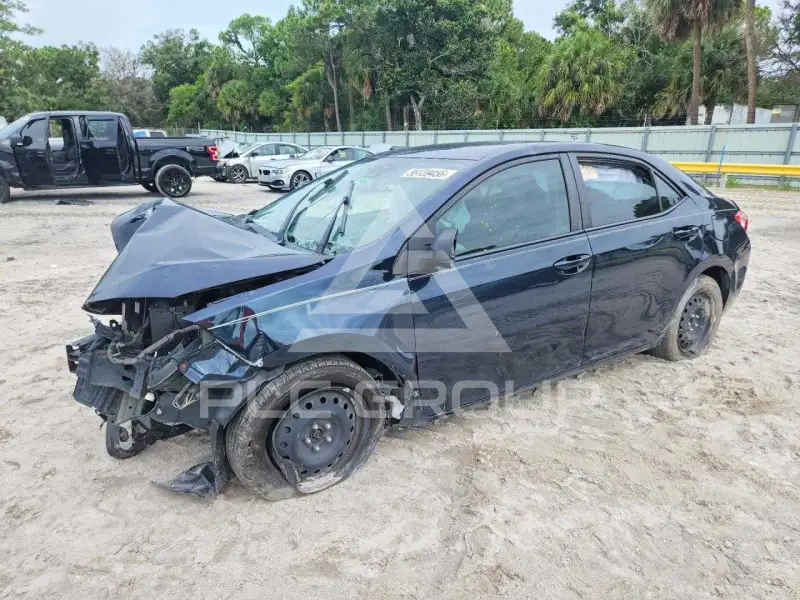2018 Toyota COROLLA фото