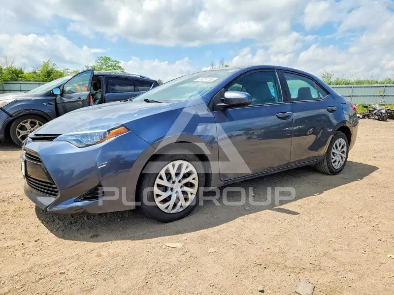 2018 Toyota COROLLA фото