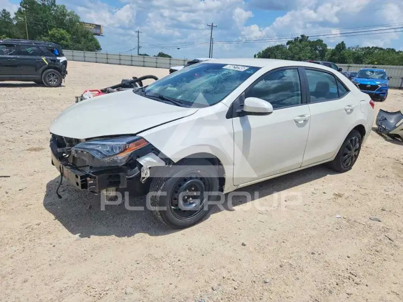 2018 Toyota COROLLA фото