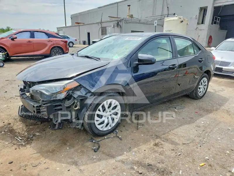 2018 Toyota COROLLA фото