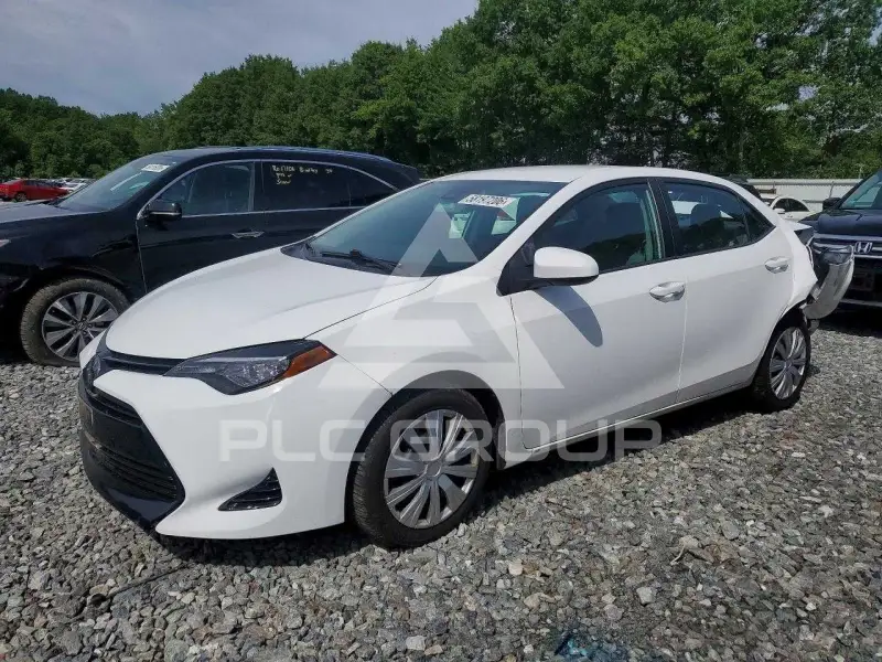 2018 Toyota COROLLA фото