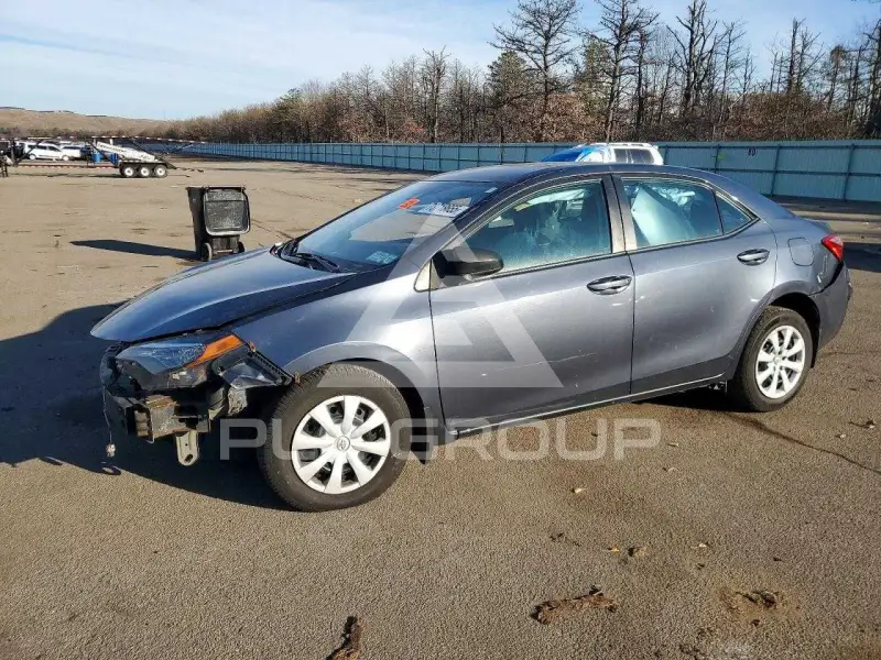 2018 Toyota COROLLA фото