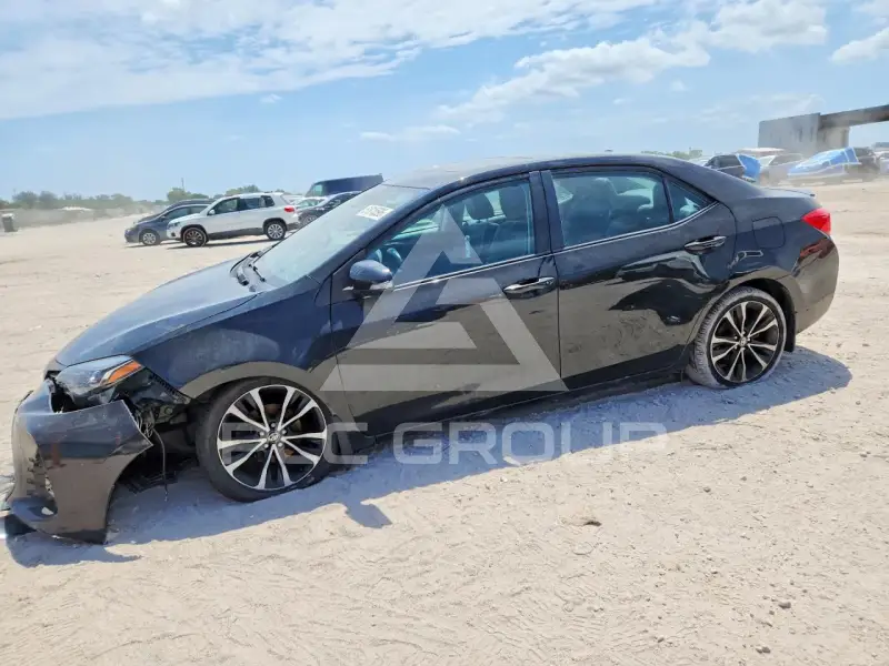 2018 Toyota COROLLA фото