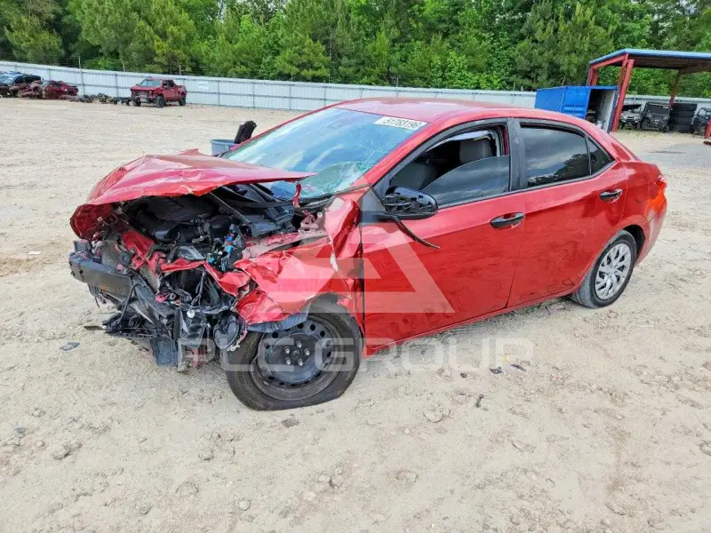 2018 Toyota COROLLA фото