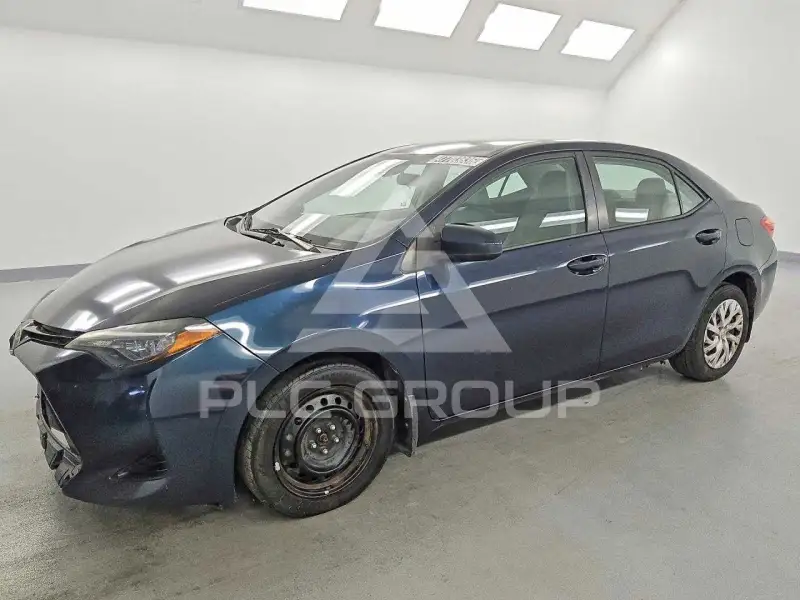 2018 Toyota COROLLA фото