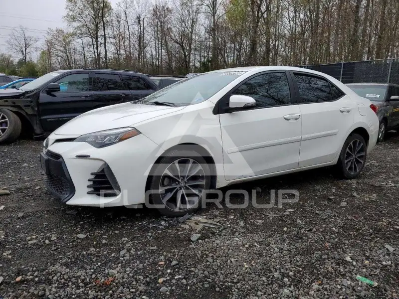 2018 Toyota COROLLA фото