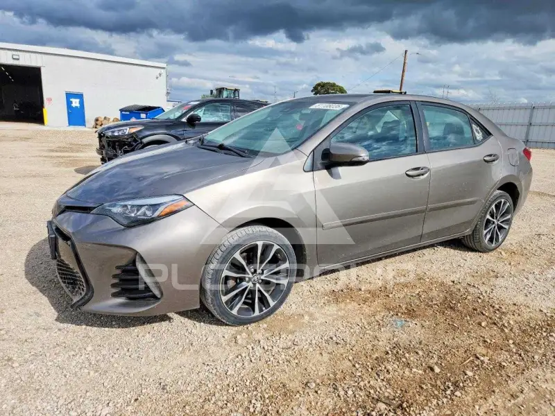 2018 Toyota COROLLA фото