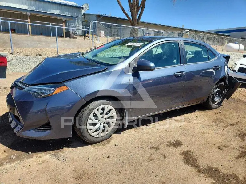 2018 Toyota COROLLA фото