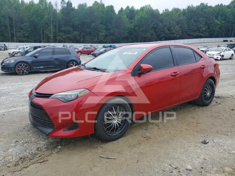 2018 Toyota COROLLA фото