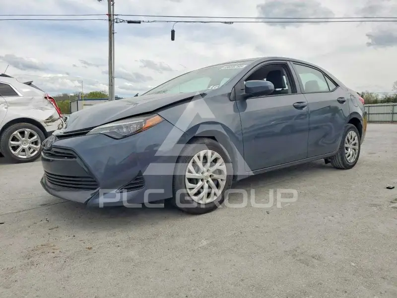 2018 Toyota COROLLA фото